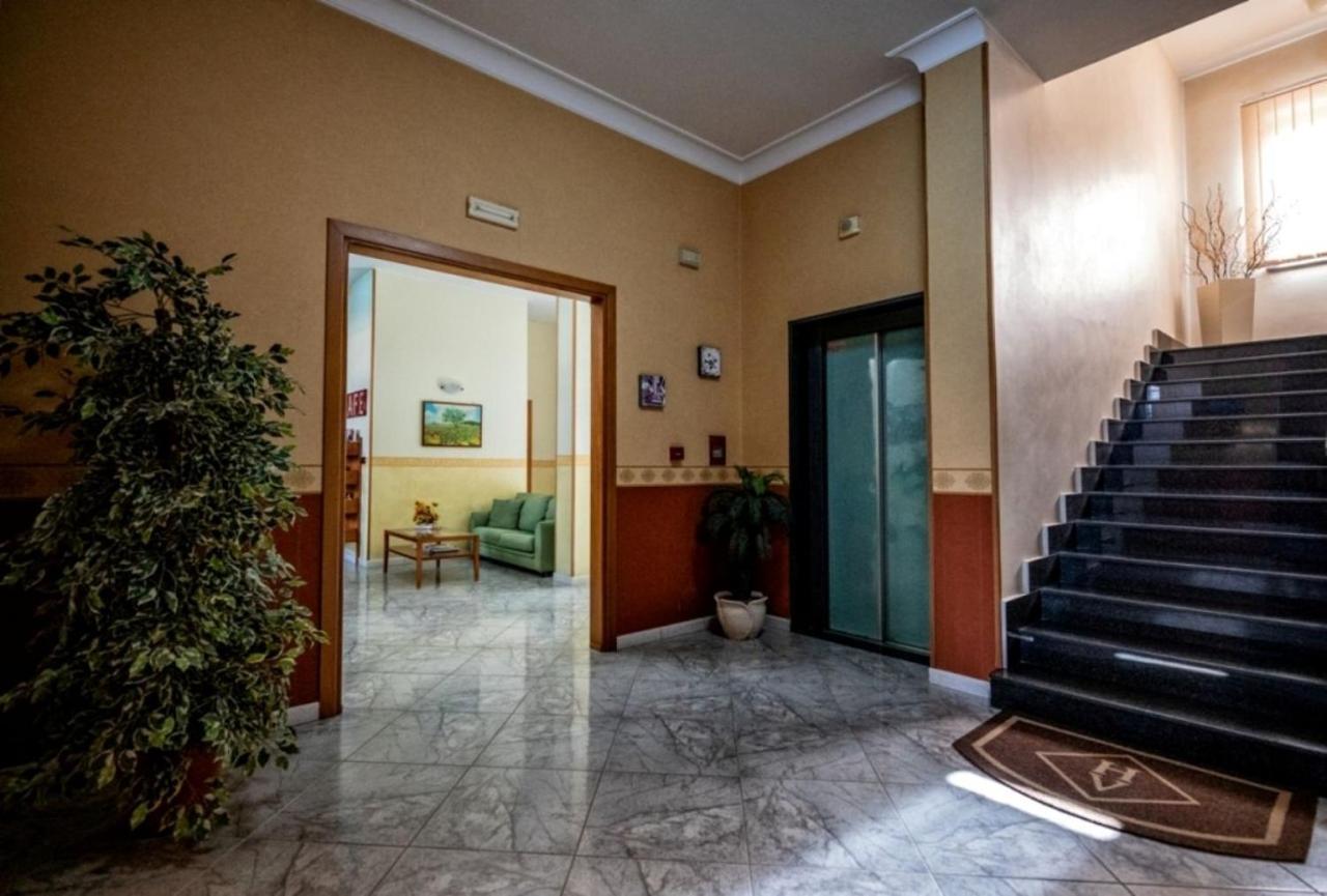 Villaricca Hotel Venere מראה חיצוני תמונה