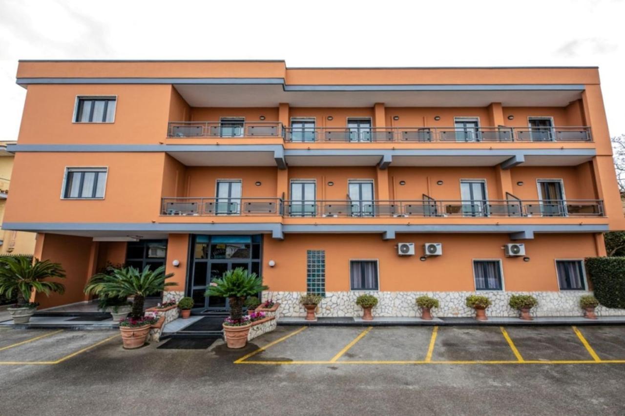 Villaricca Hotel Venere מראה חיצוני תמונה