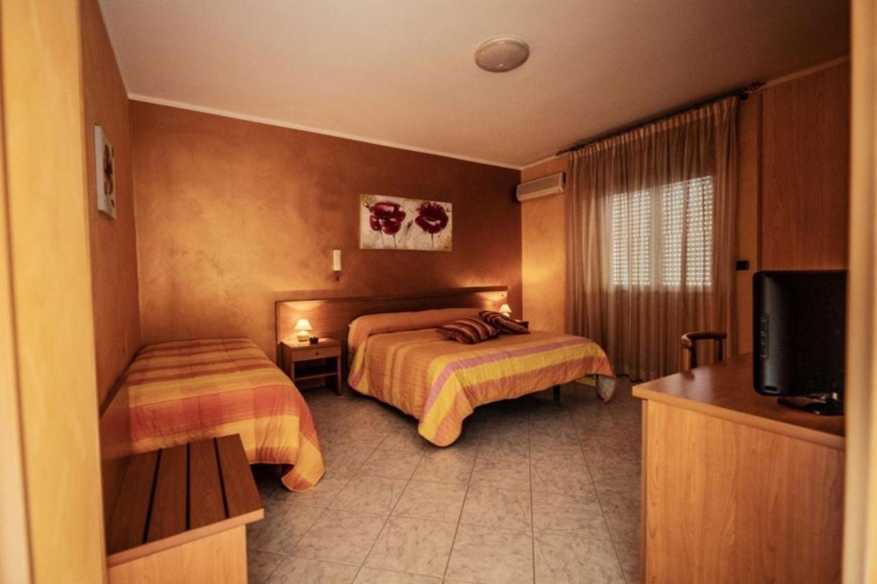 Villaricca Hotel Venere מראה חיצוני תמונה